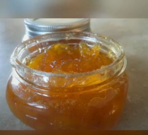 PRÉPARER CONFITURE D’ANANAS